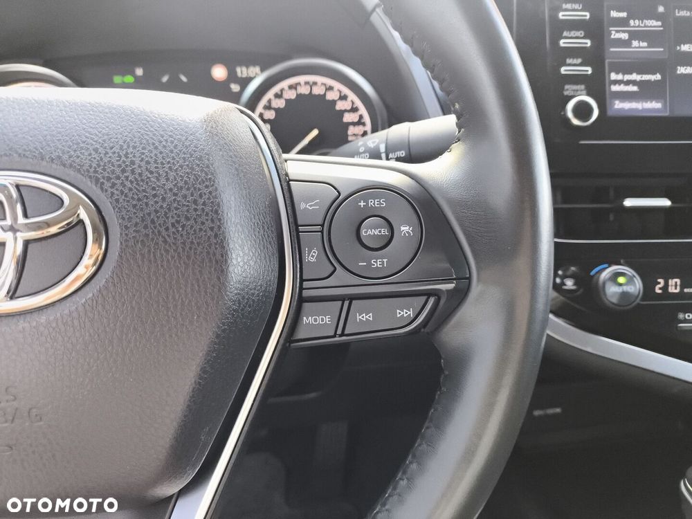 Toyota Camry 2.5 Hybrid Comfort CVT - 18