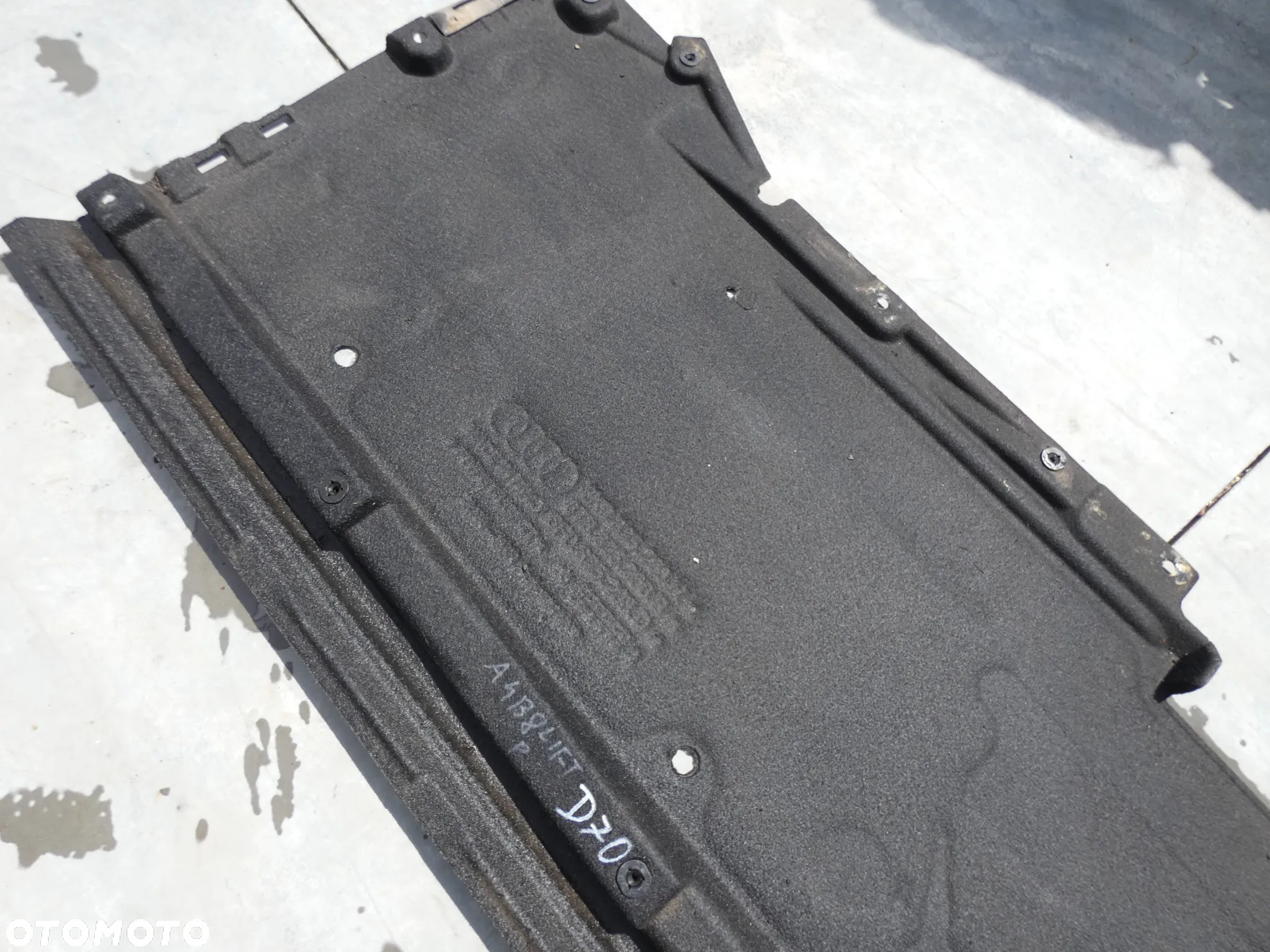 AUDI A4 B8 LIFT OSŁONA PODWOZIA PŁYTA PODŁOGI PRAWA DOLNA 8K0825208H D70 - 9