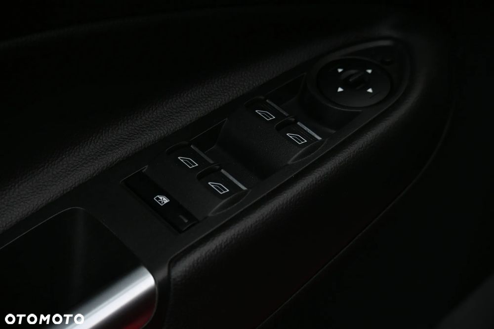 Ford Kuga 1.5 EcoBoost FWD ST-Line ASS - 21