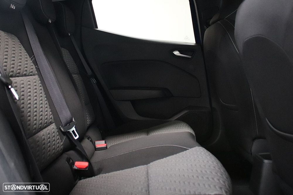 Renault Clio 1.0 TCe Evolution - 23