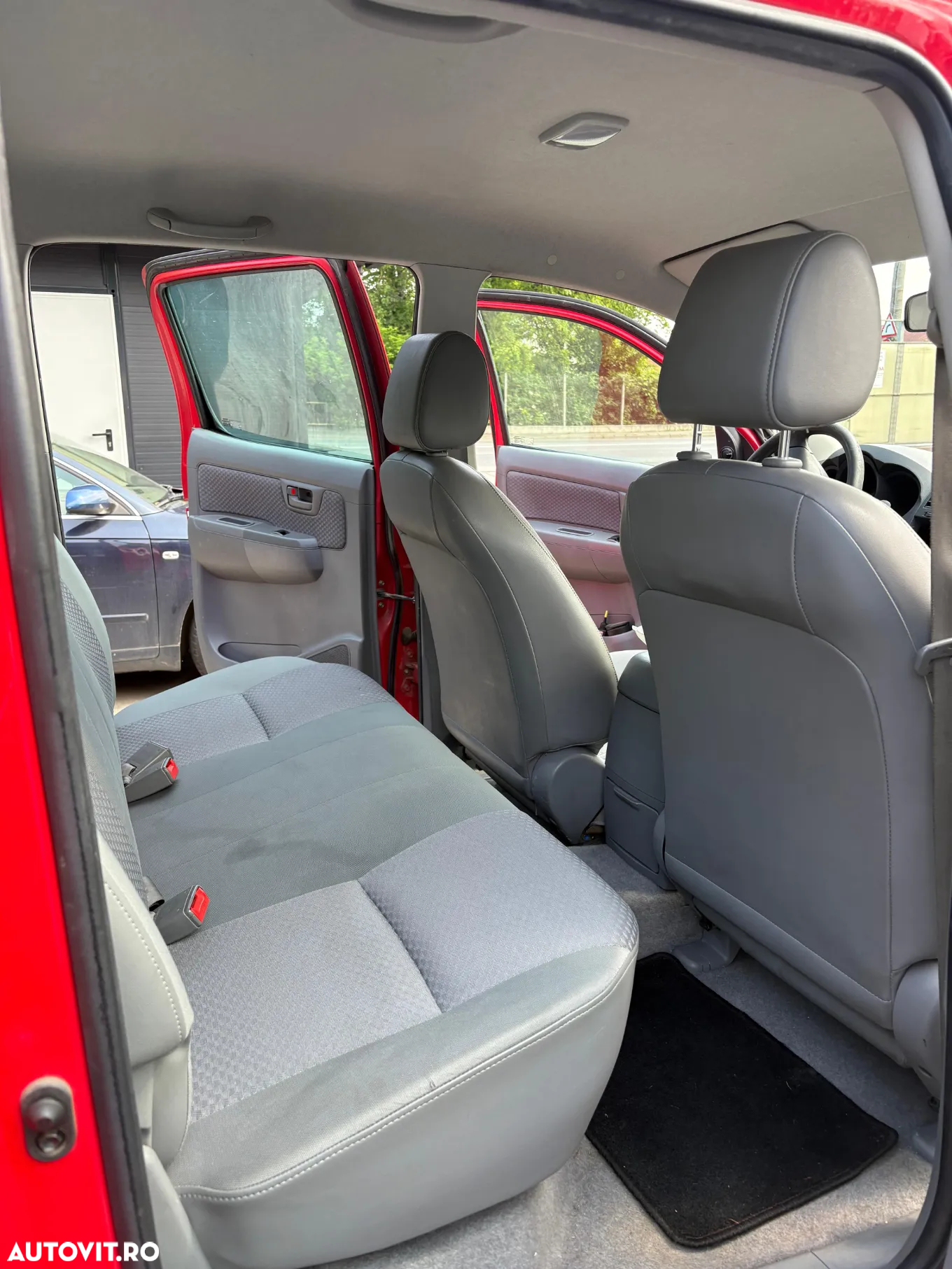 Toyota Hilux 4x4 Double Cab - 15