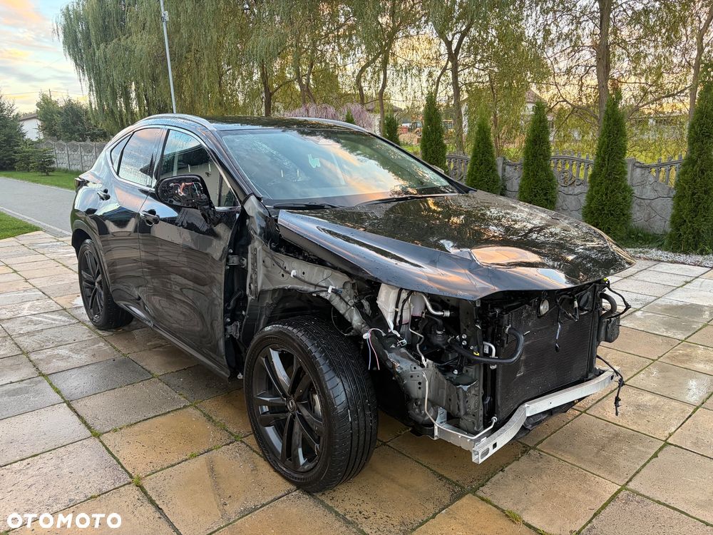 Lexus NX 350h Prestige AWD - 4