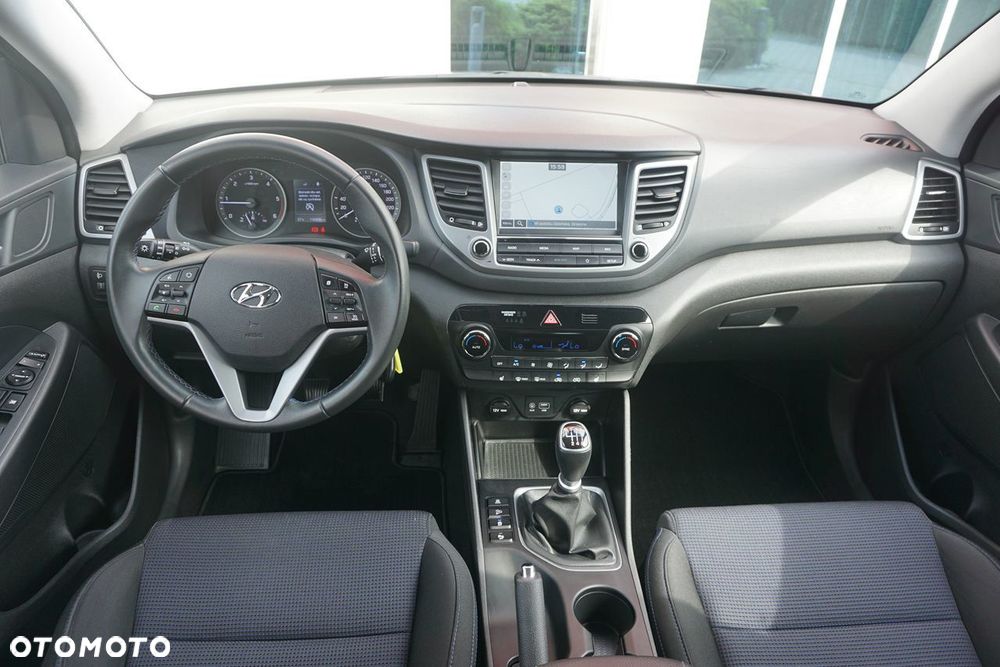 Hyundai Tucson 1.7 CRDI BlueDrive Comfort 2WD - 16