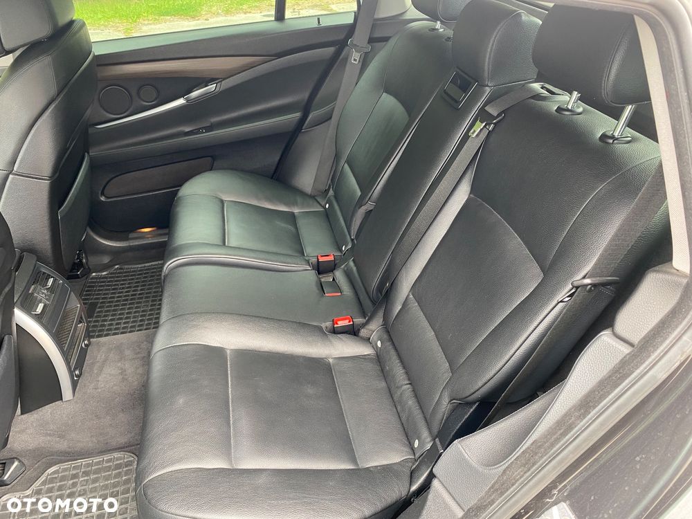 BMW 5GT 530d xDrive - 17
