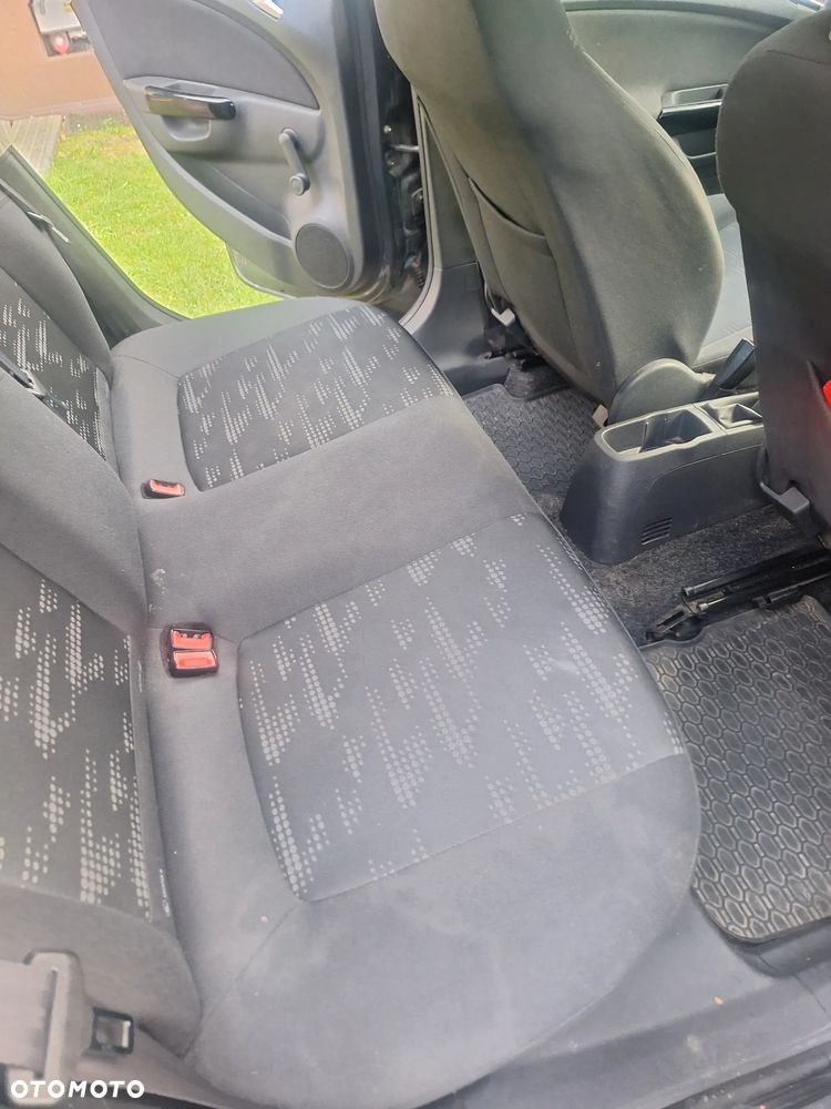 Opel Corsa - 8