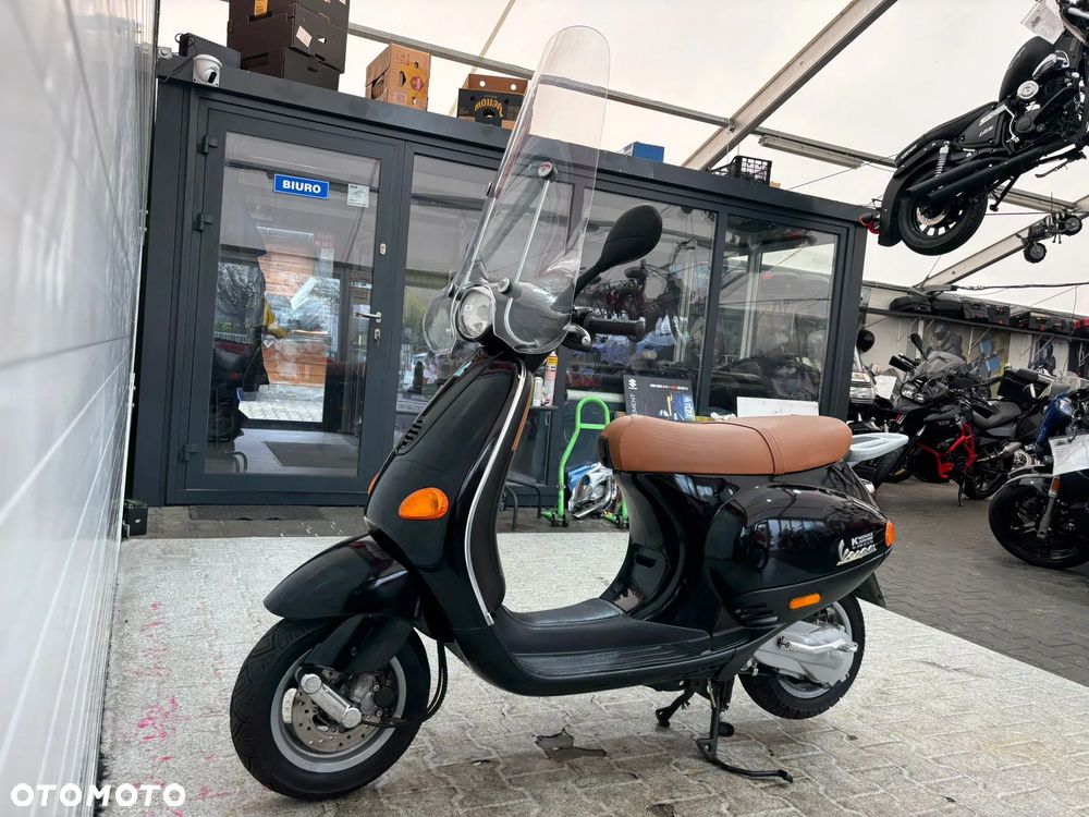 Piaggio Vespa - 5