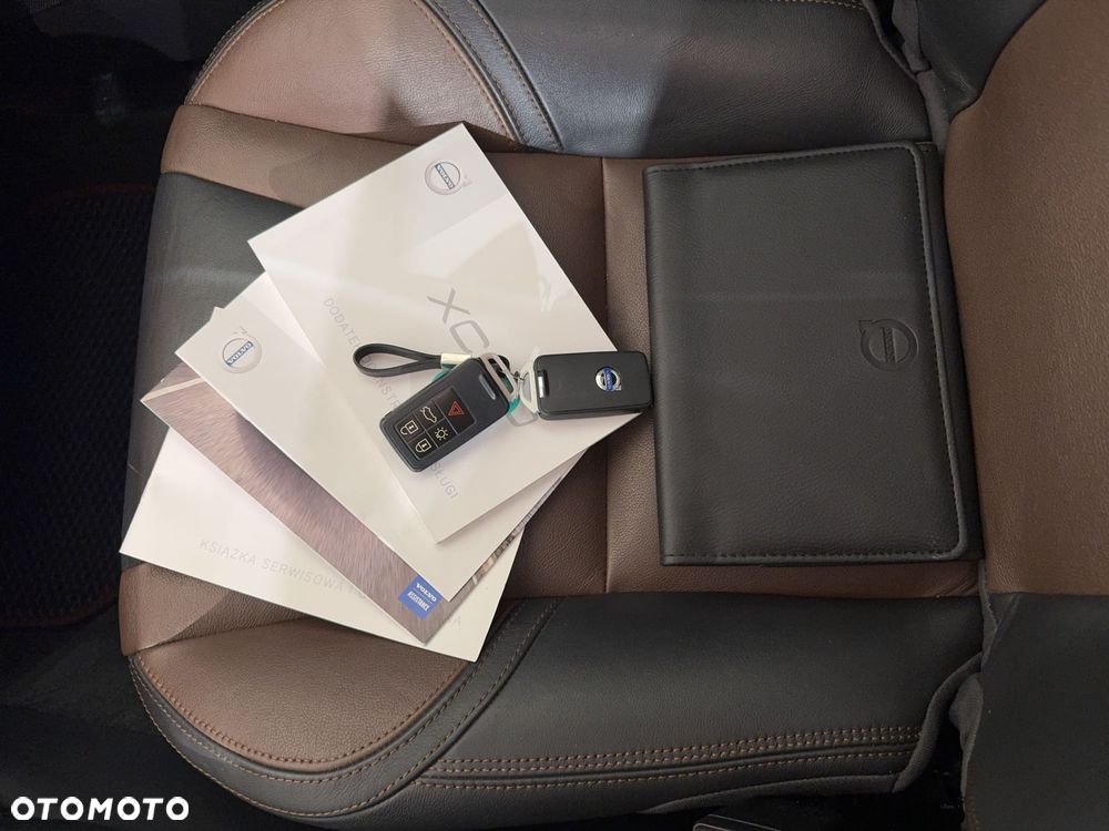 Volvo XC 60 - 32