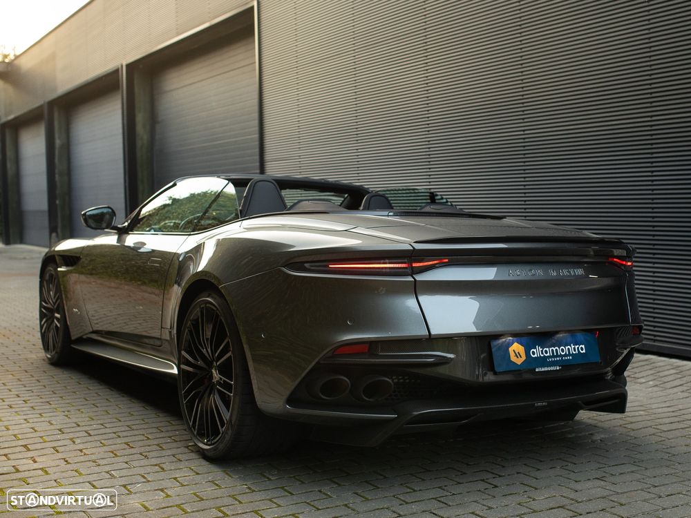 Aston Martin DBS Volante Superleggera - 13