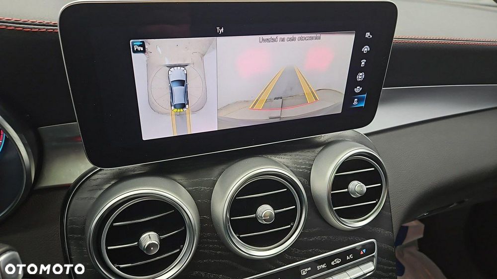 Mercedes-Benz GLC - 23