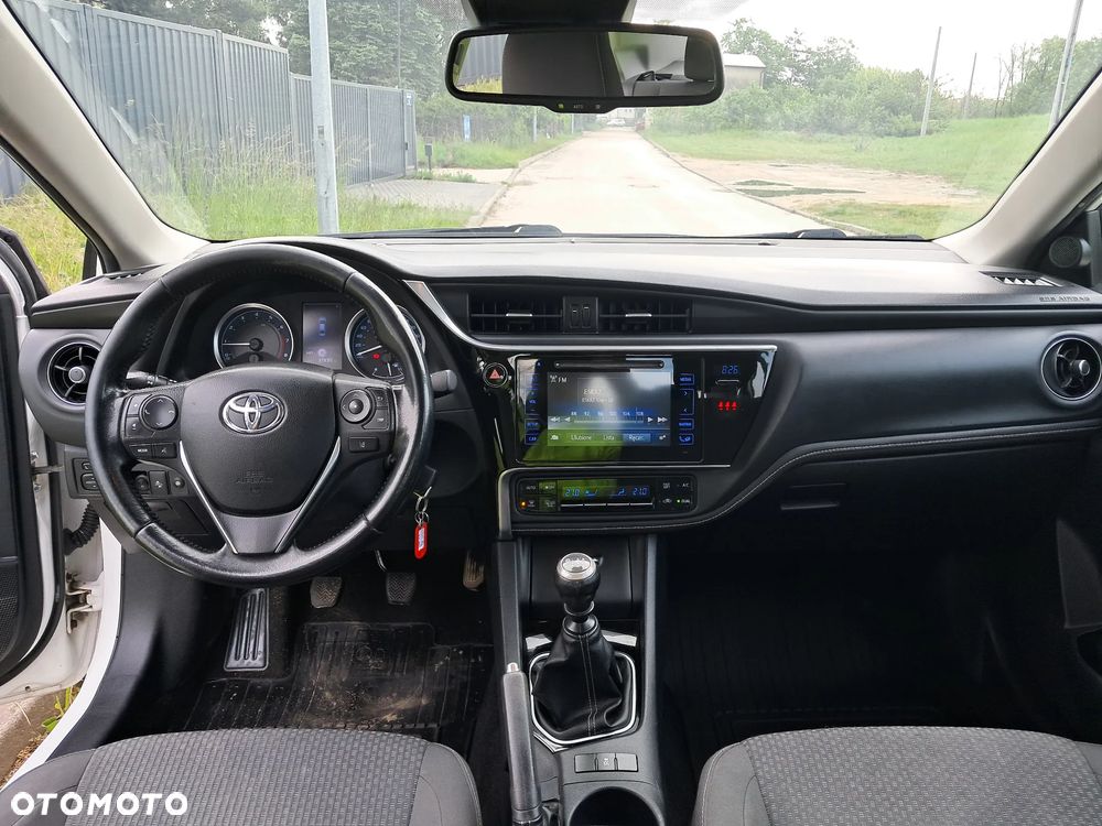 Toyota Corolla 1.6 Comfort - 14