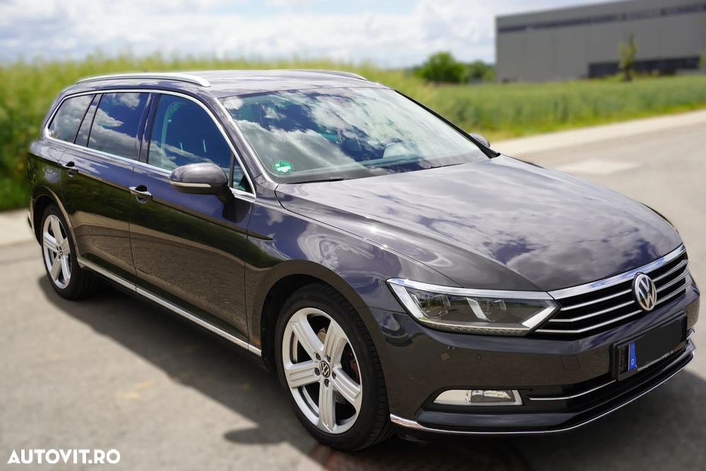 Volkswagen Passat 2.0 TDI DSG (BlueMotion Technology) Highline - 1