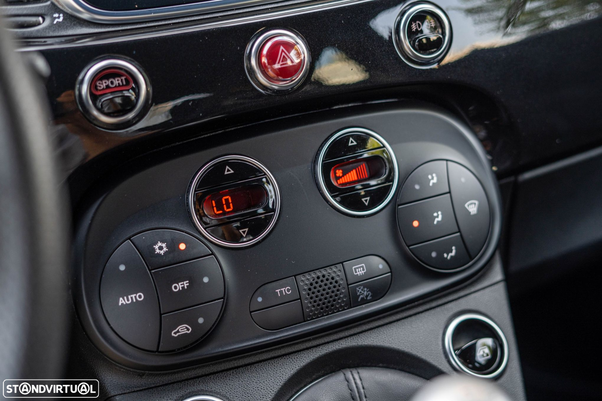 Abarth 595C 1.4 T-Jet Scorpioneoro - 27