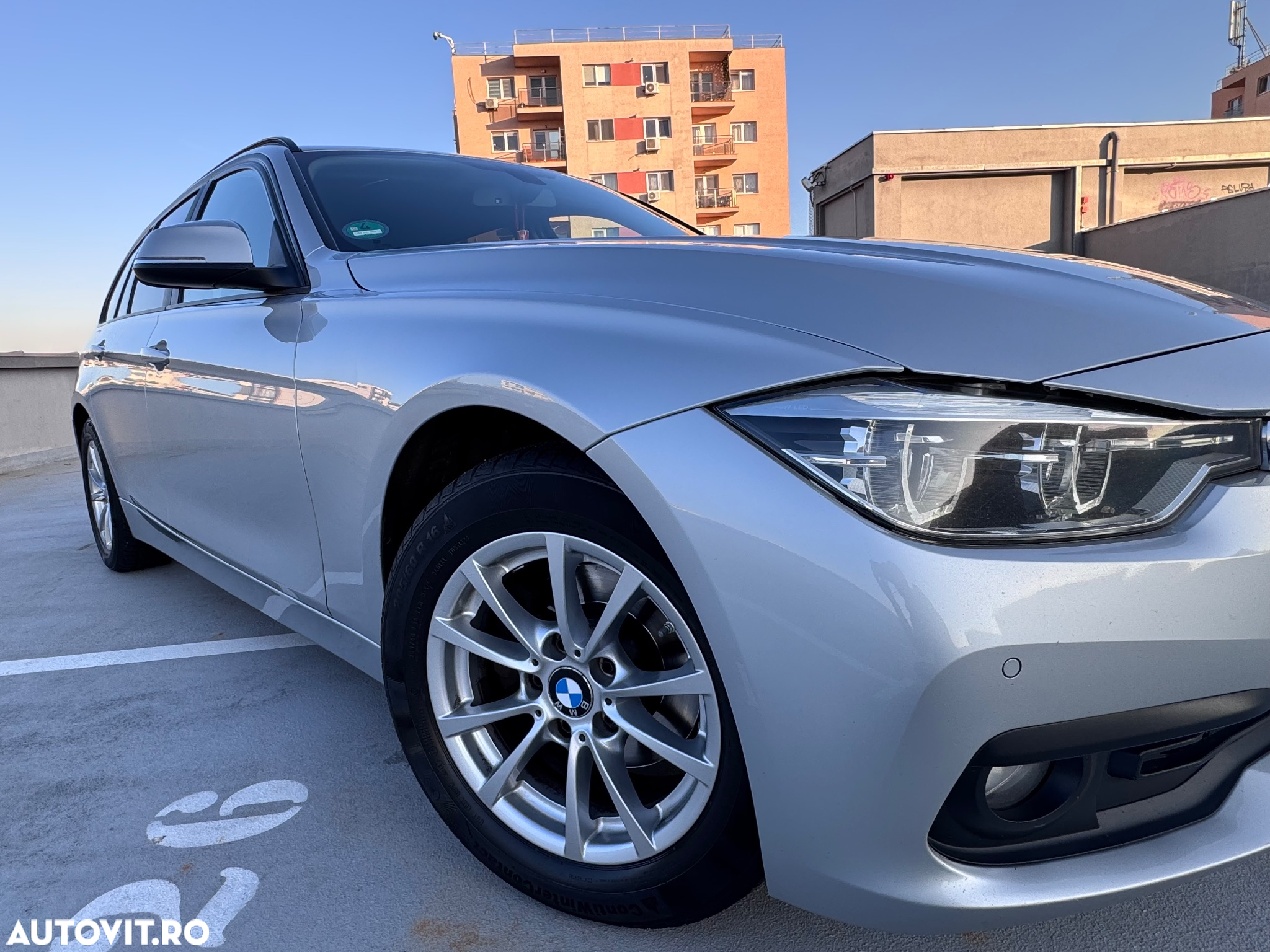 BMW Seria 3 318d Touring Aut. - 7