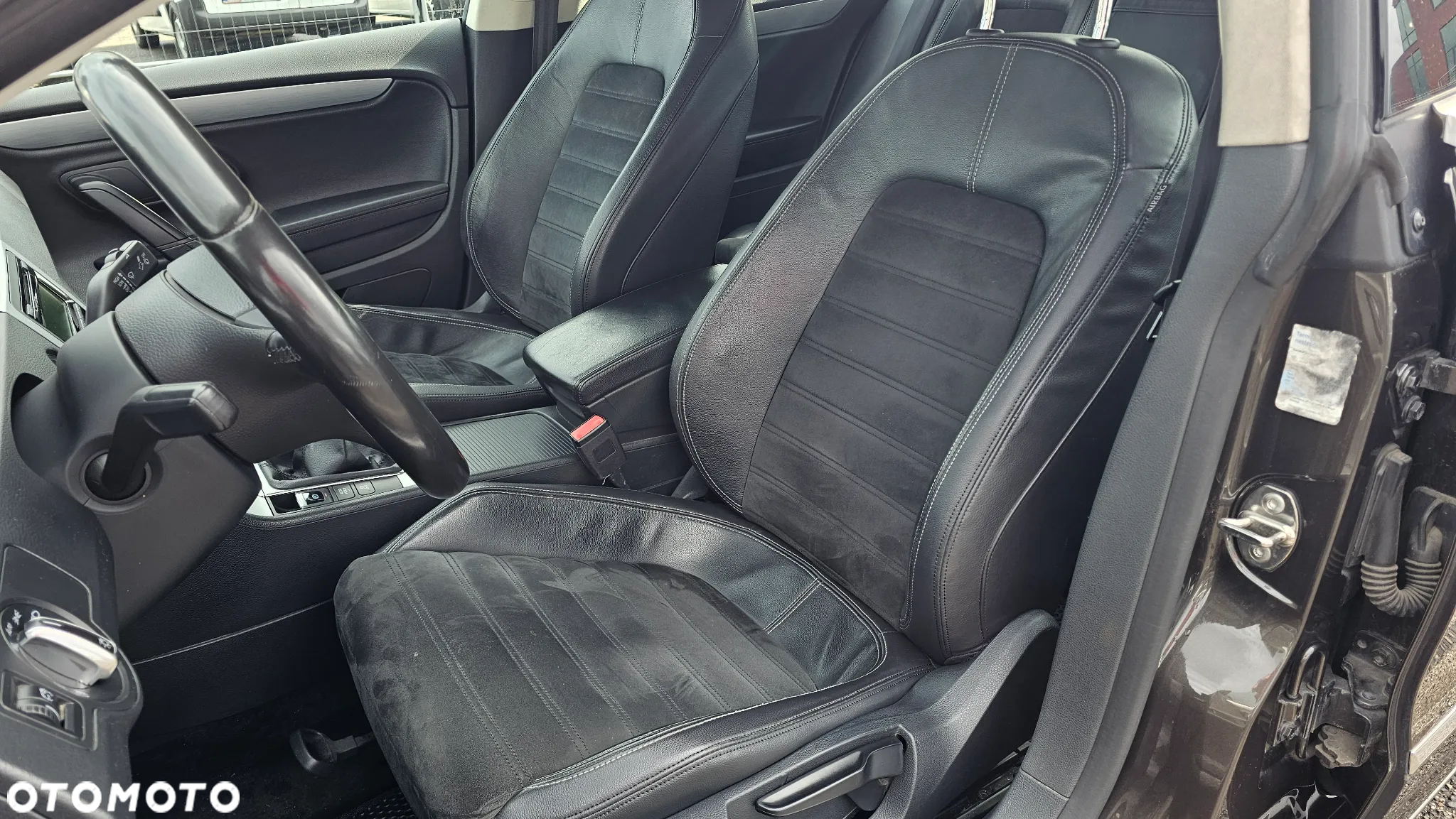 Volkswagen CC 2.0 TDI DPF BMT - 8
