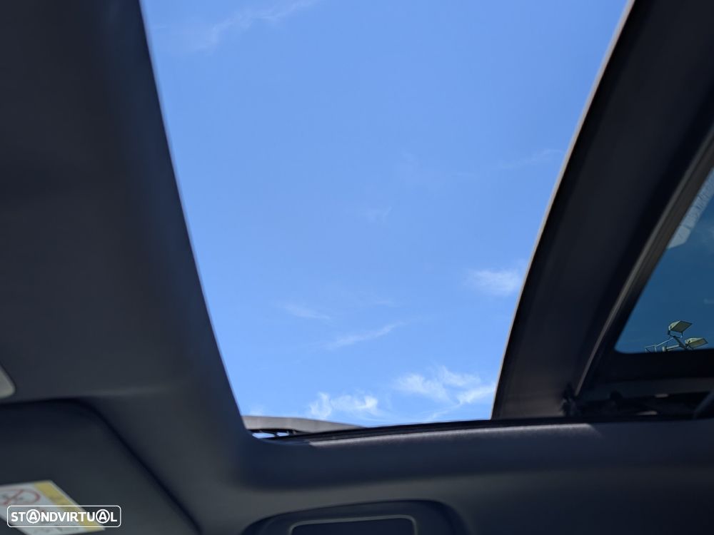 Honda Civic 1.0 i-VTEC Executive Premium CVT - 12