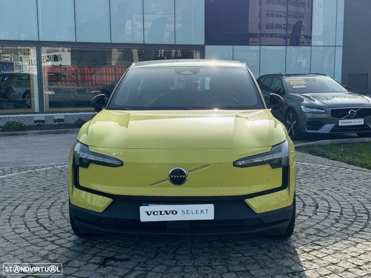 Volvo EX30 - 2