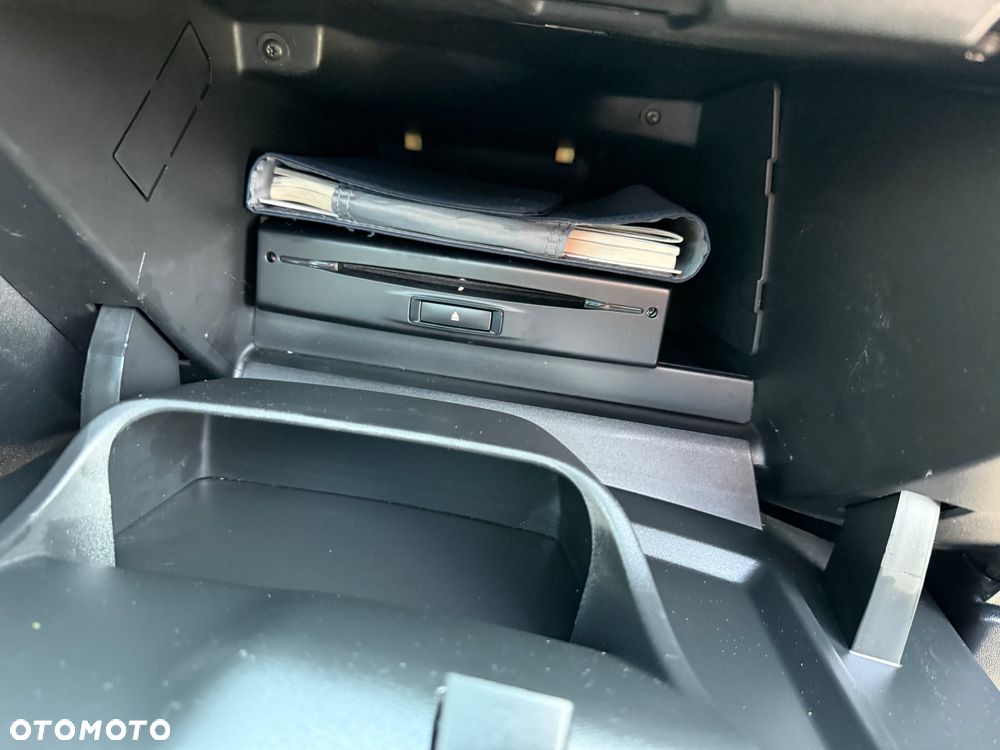 Peugeot 208 1.2 PureTech Style - 22