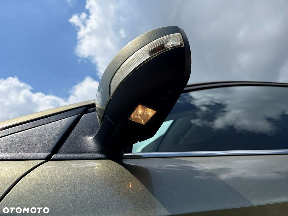 Ford Kuga - 30