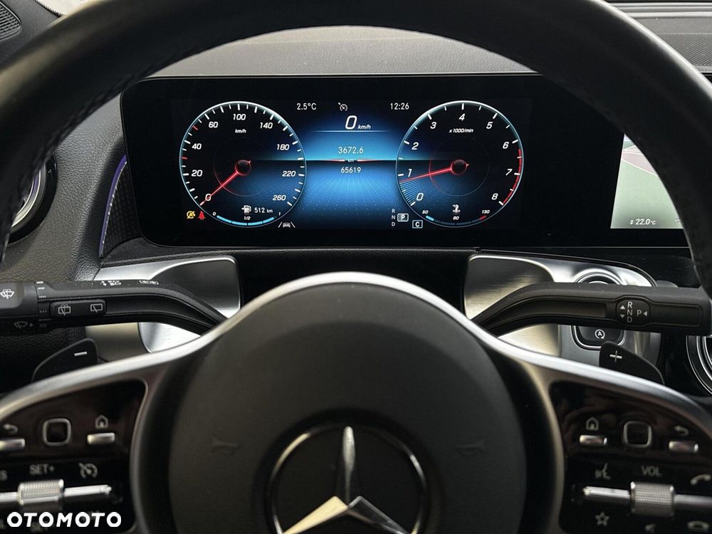 Mercedes-Benz GLB - 14