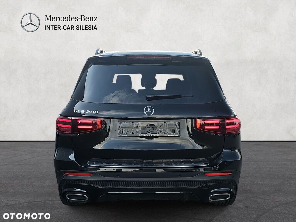 Mercedes-Benz GLB - 6