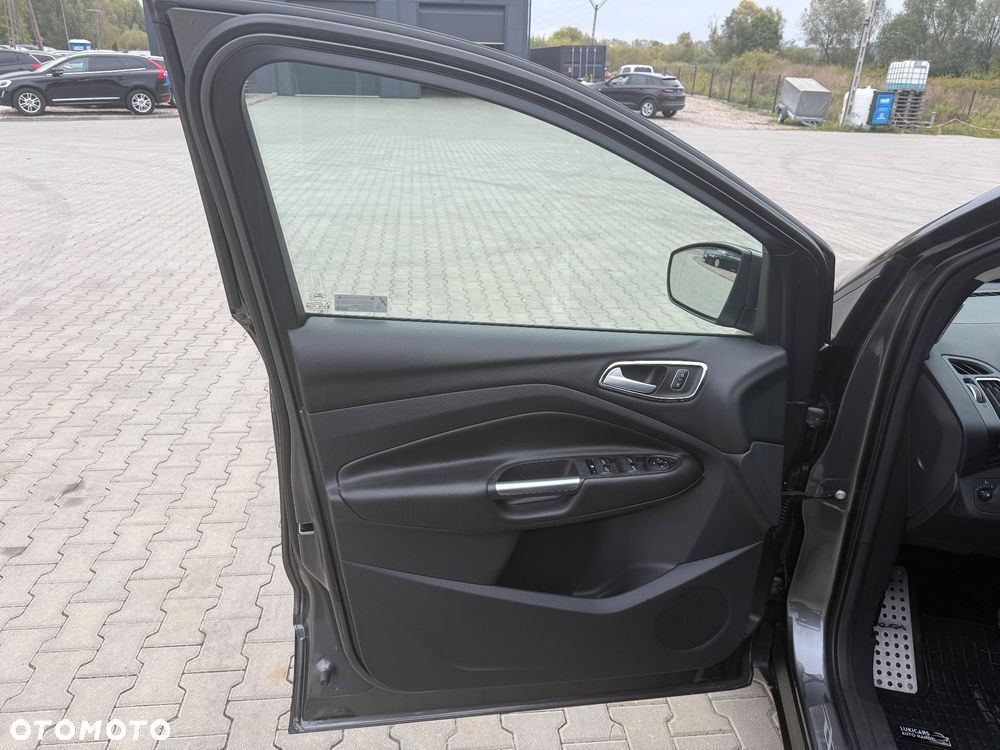 Ford Kuga 2.0 TDCi AWD Titanium - 19
