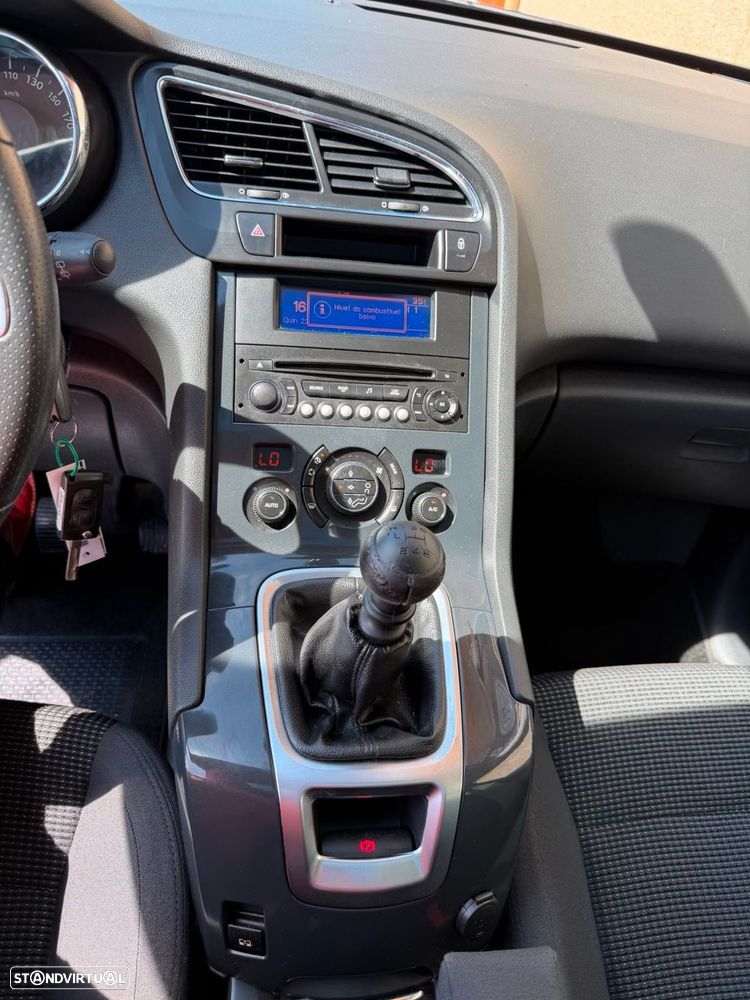 Peugeot 5008 1.6 BlueHDi Active - 10