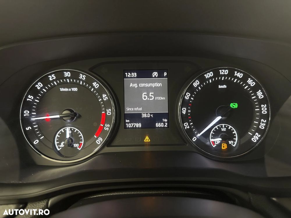 Skoda Octavia 2.0 TDI DSG Ambition - 16