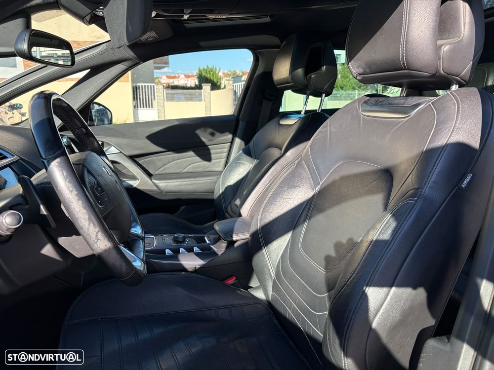 Citroën DS5 e-HDi 110 EGS6 SoChic - 11