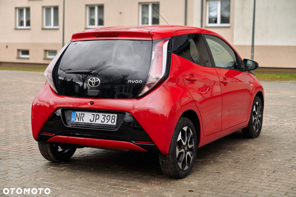 Toyota Aygo x-play Edition S+ - 15