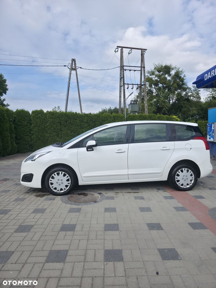 Peugeot 5008 - 2
