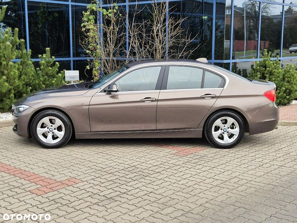 BMW Seria 3 320d Efficient Dynamic Edition - 5