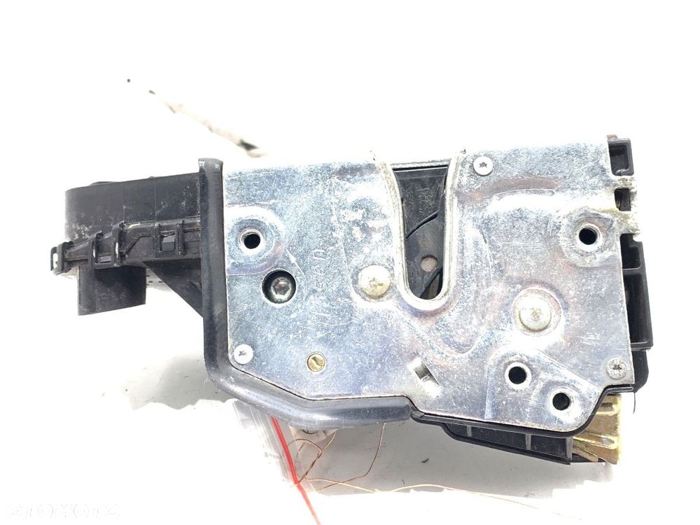 ZAMEK DRZWI LEWY PRZÓD - 99.00 PLN - BMW 3 (E46) 1997 - 2005 316 i 85 kW [115 KM] benzyna 2002 - - 4