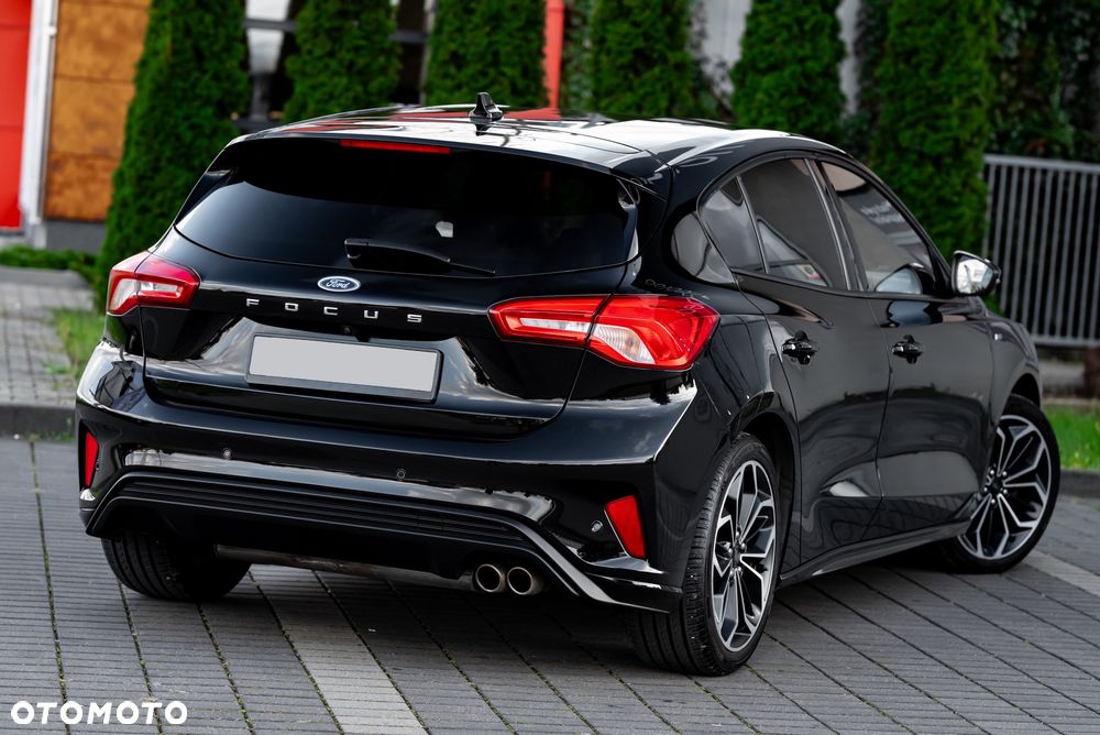 Ford Focus 1.0 EcoBoost ST-Line X - 14