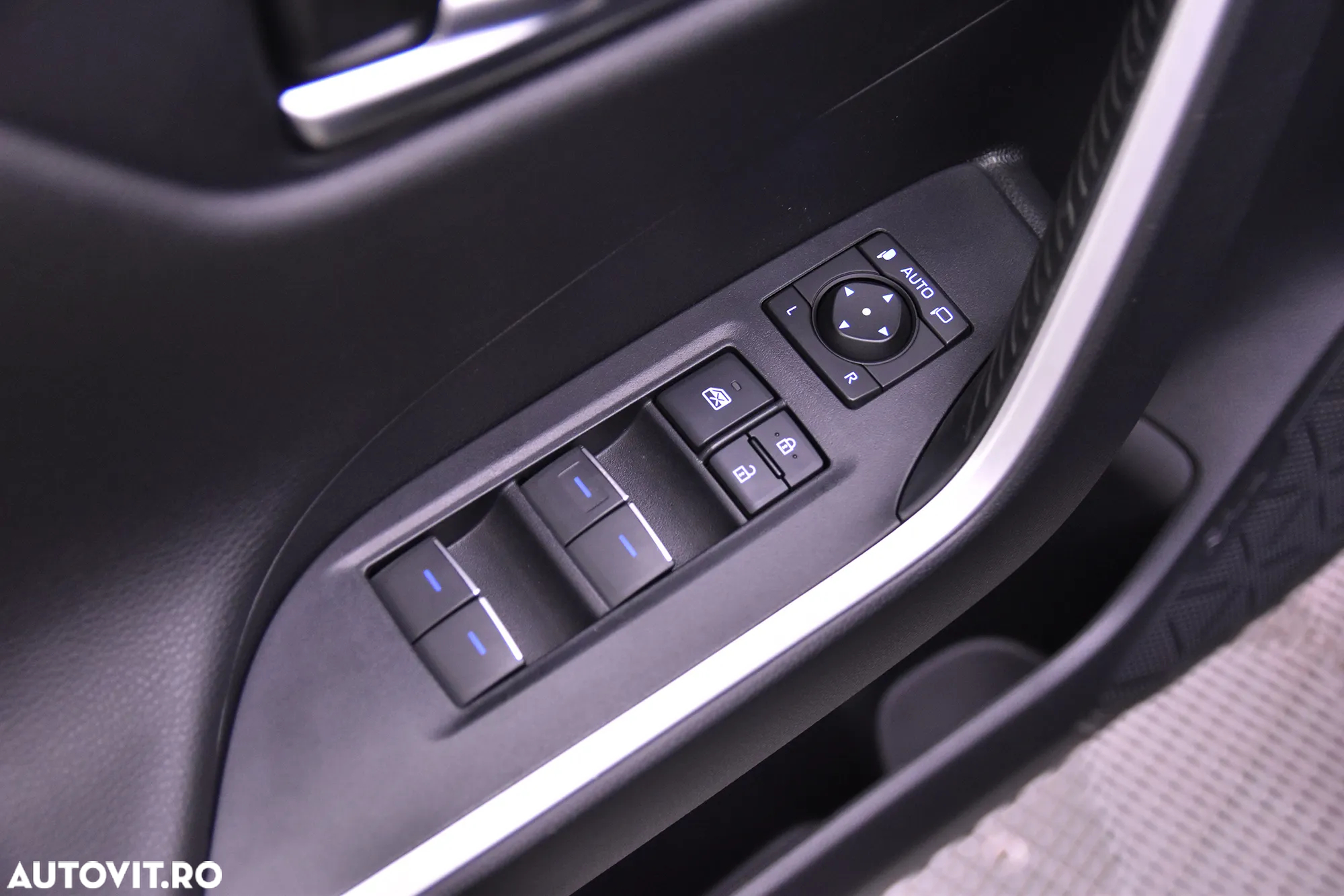 Toyota RAV4 2.5 Hybrid VVT-iE 4x4 Dynamic - 14