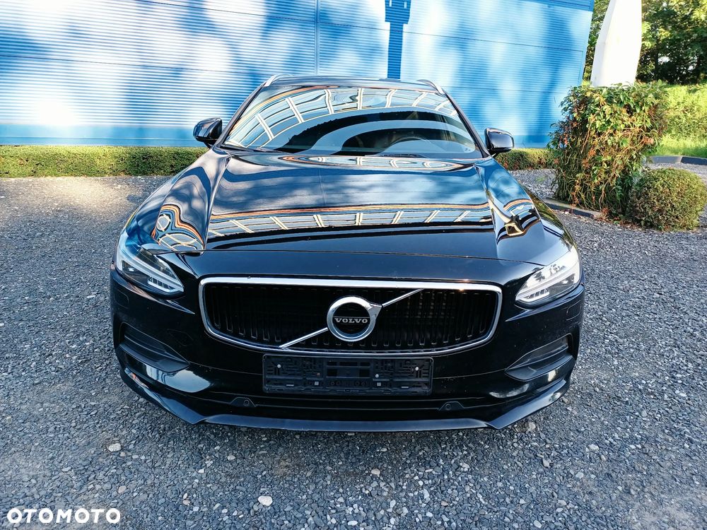 Volvo V90 D5 AWD Geartronic Momentum - 8
