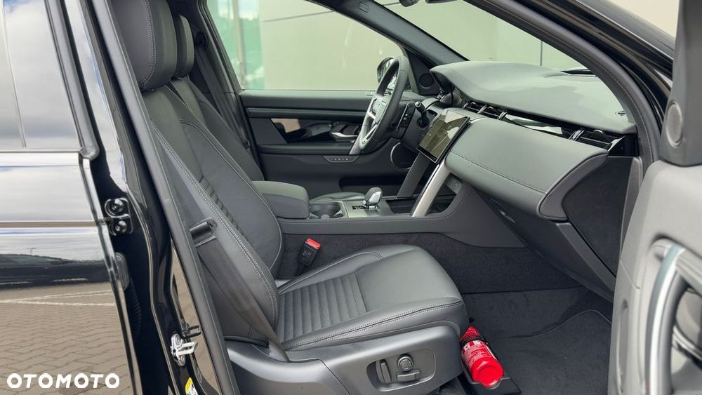 Land Rover Discovery Sport - 12