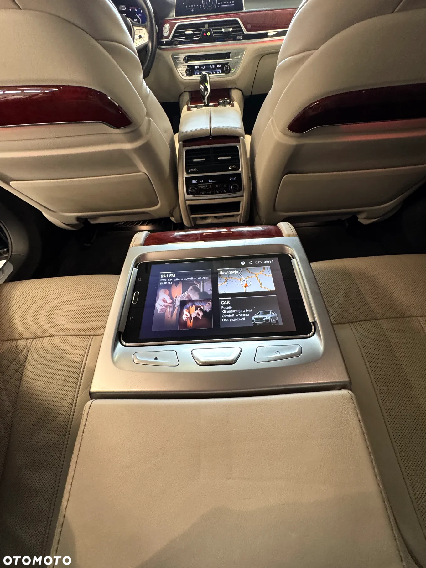 BMW-ALPINA B7 Biturbo - 27