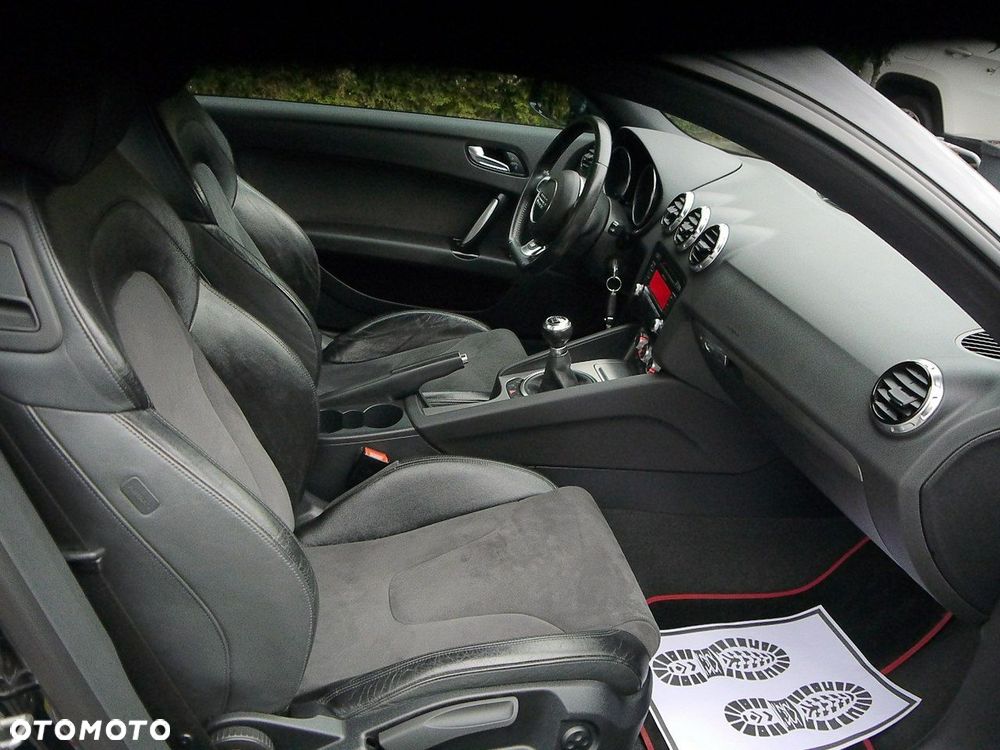 Audi TT Coupé - 27