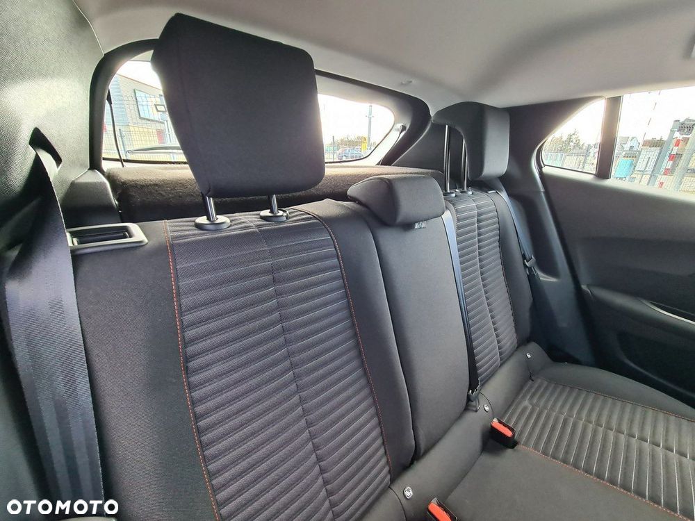 Peugeot 2008 PureTech 100 Style S&S BVM6 - 33