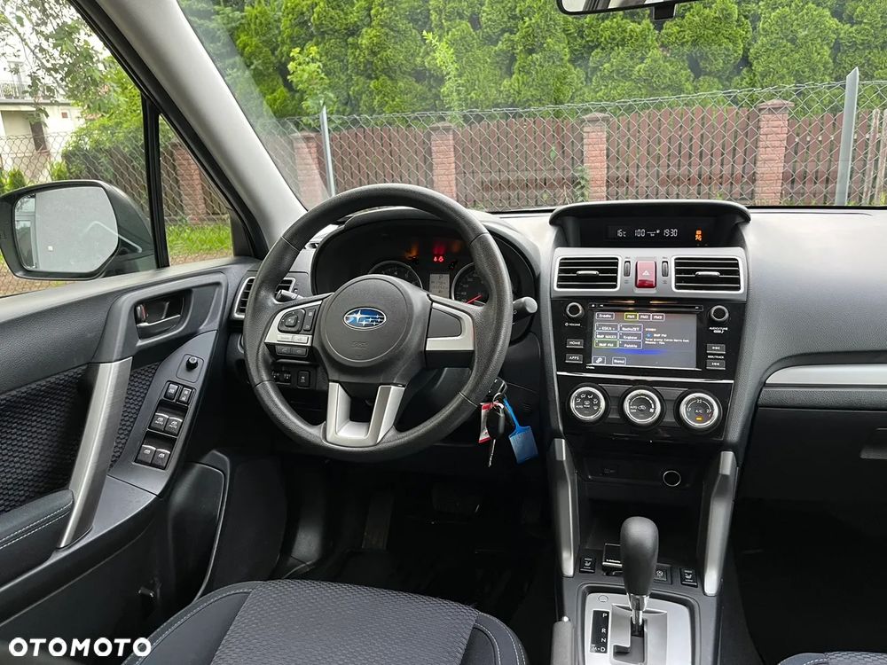 Subaru Forester 2.0X Lineartronic Active - 16