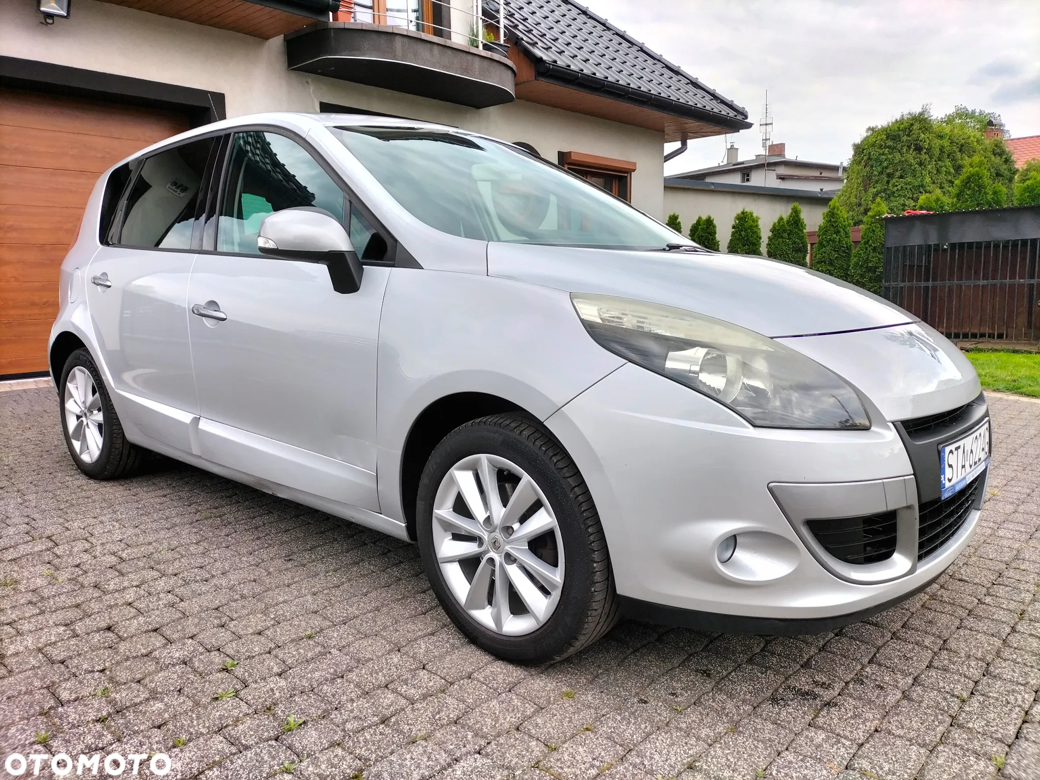 Renault Scenic 1.6 16V 110 Dynamique - 3