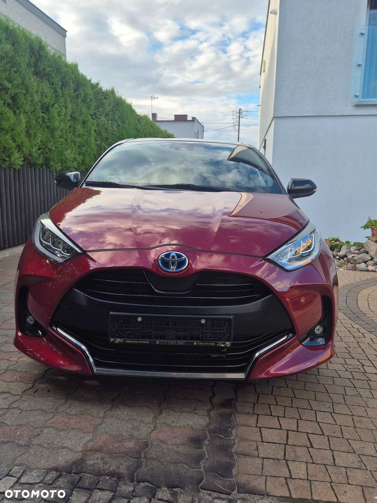 Toyota Yaris - 1
