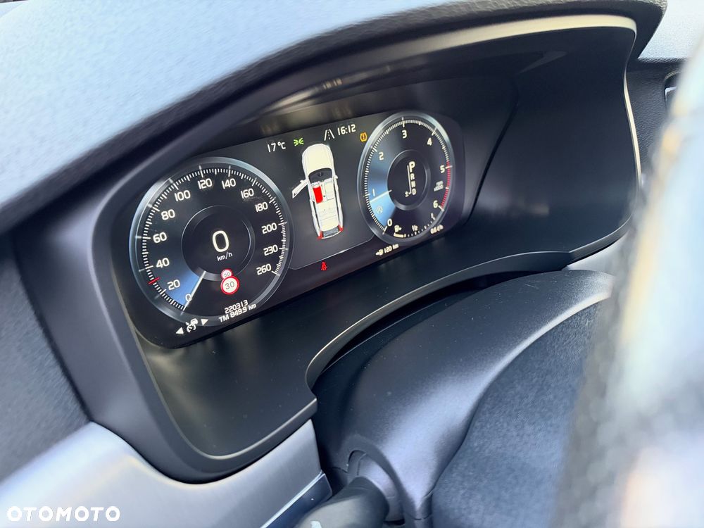 Volvo V90 D3 Geartronic Momentum Pro - 12