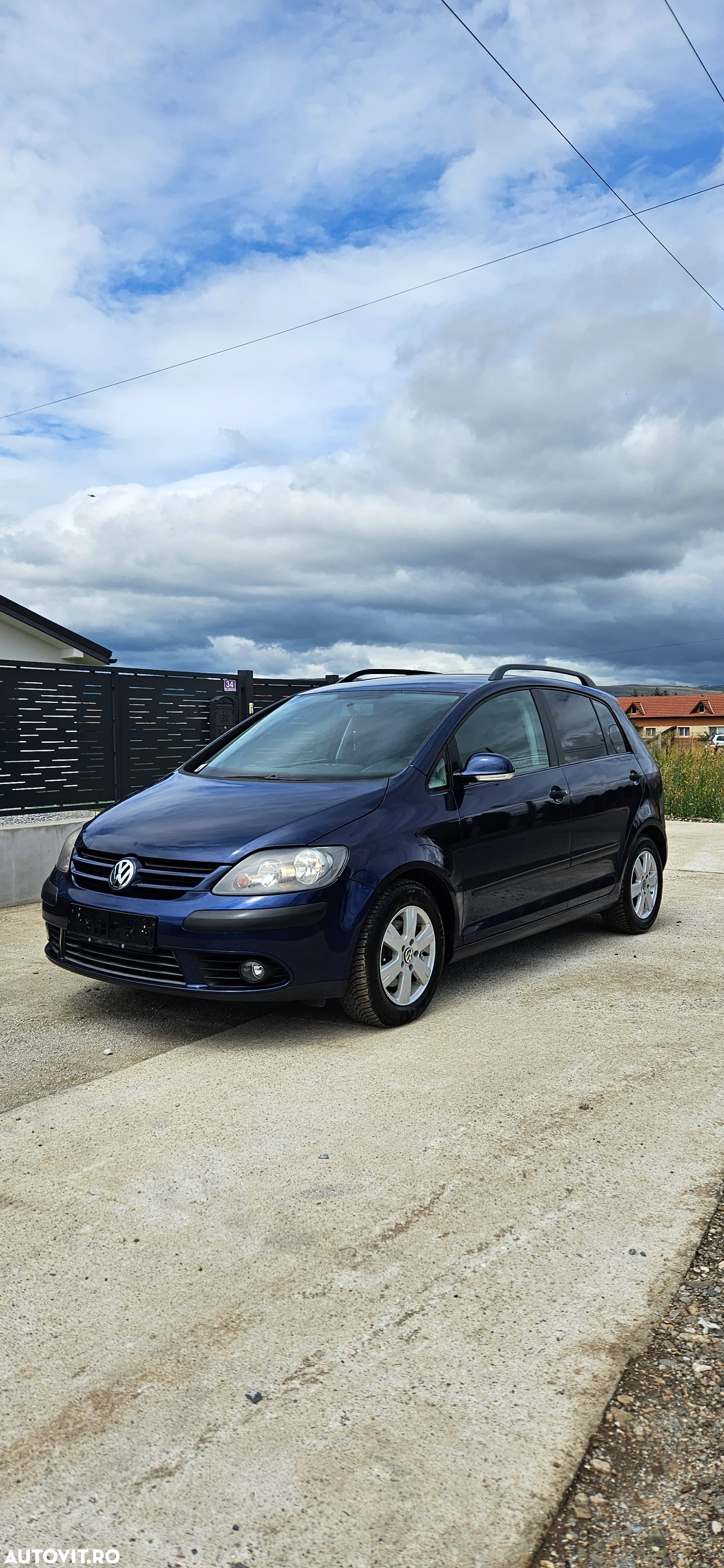 Volkswagen Golf Plus - 9
