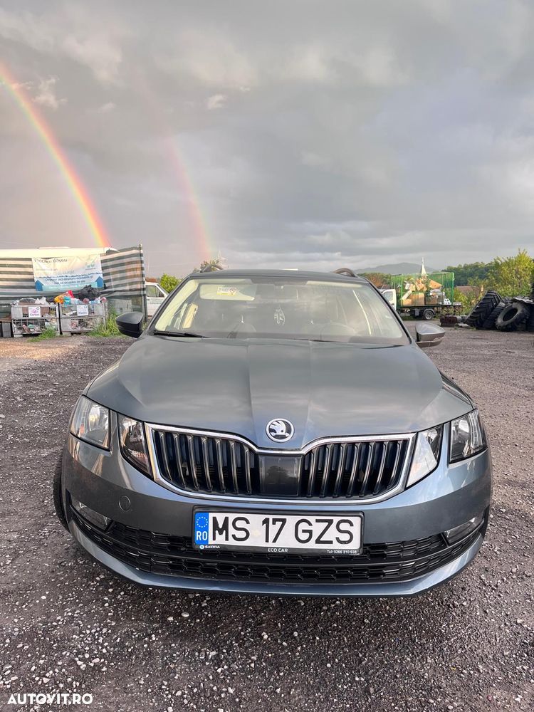 Skoda Octavia 2.0 TDI Ambition - 1