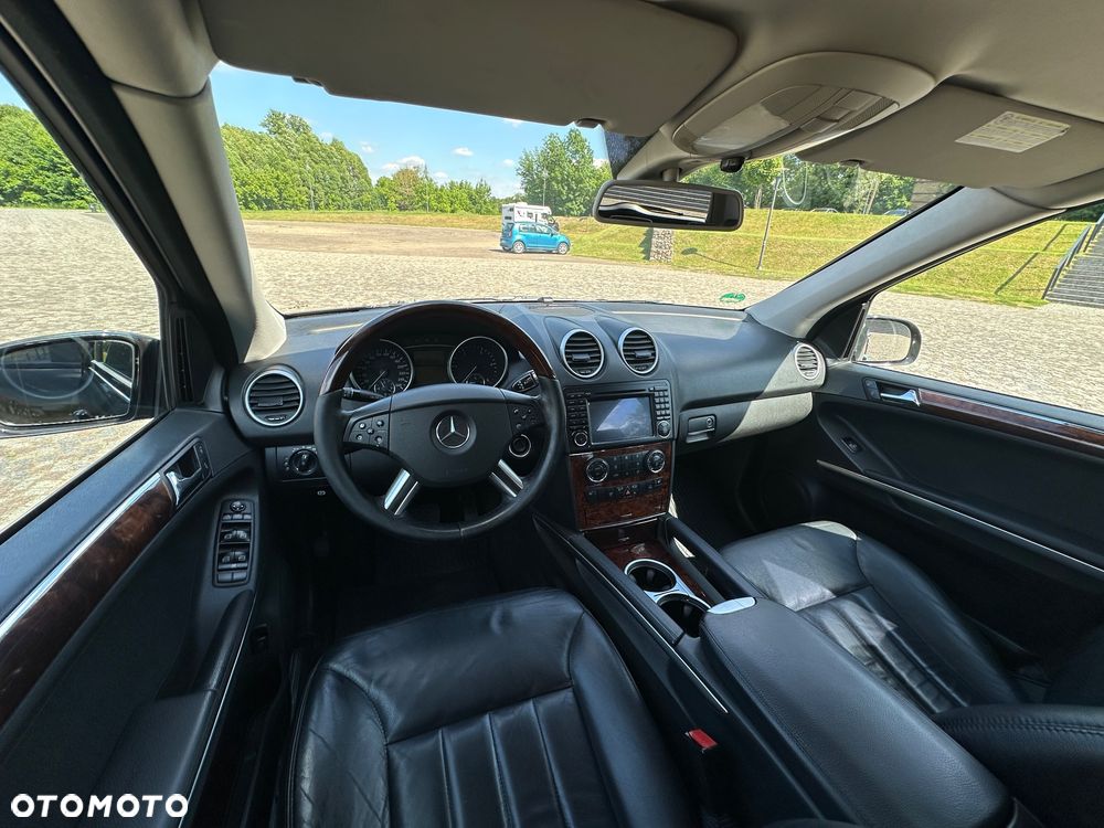 Mercedes-Benz ML - 20