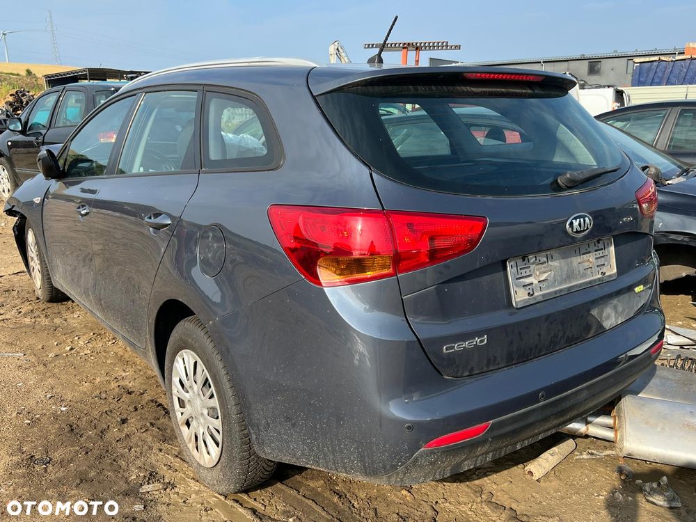 Kia Ceed II kombi (D7) części zderzak klapa błotnik lampa drzwi fotele maska - 2