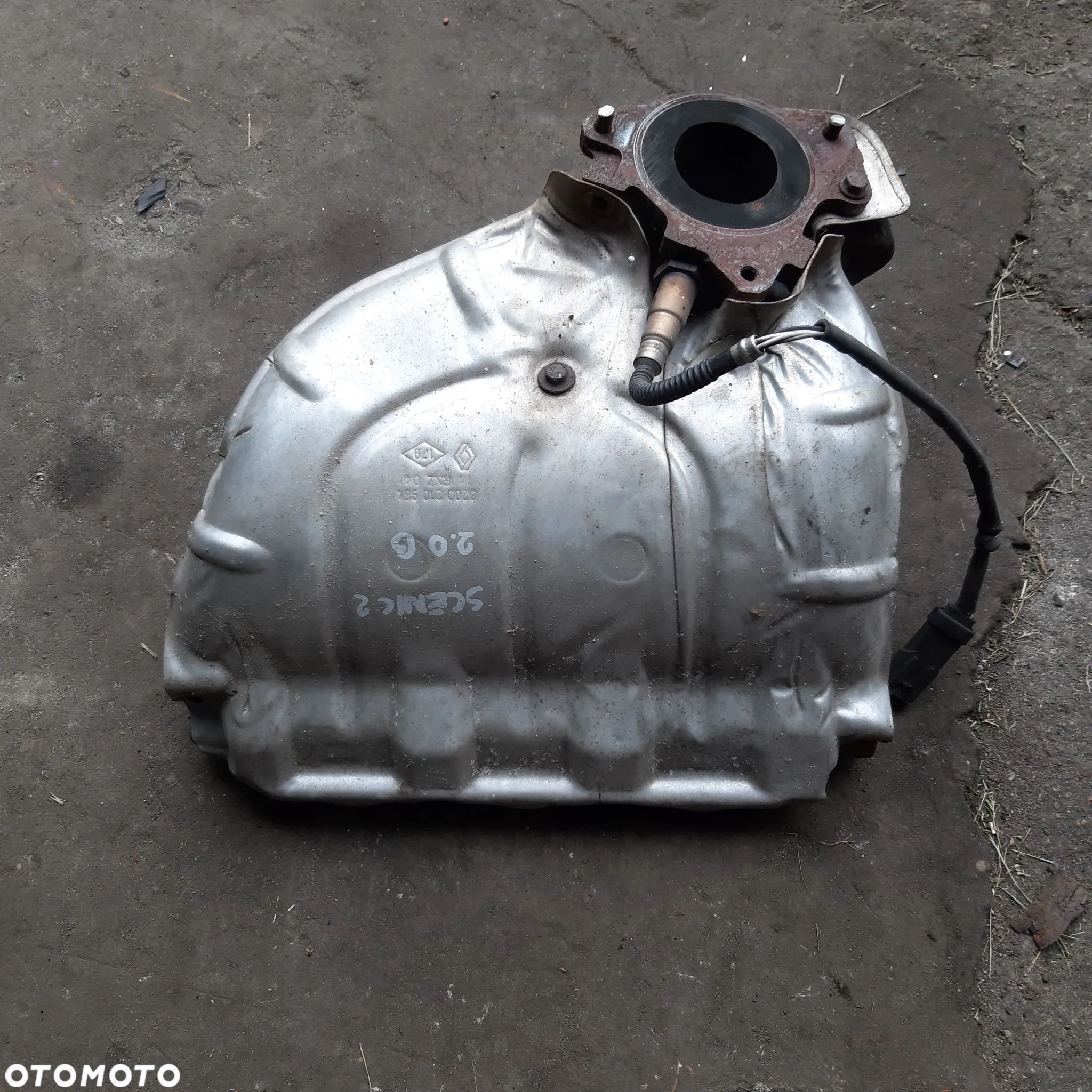 Kolektor Wydechowy Renault 2.0 16V - 1