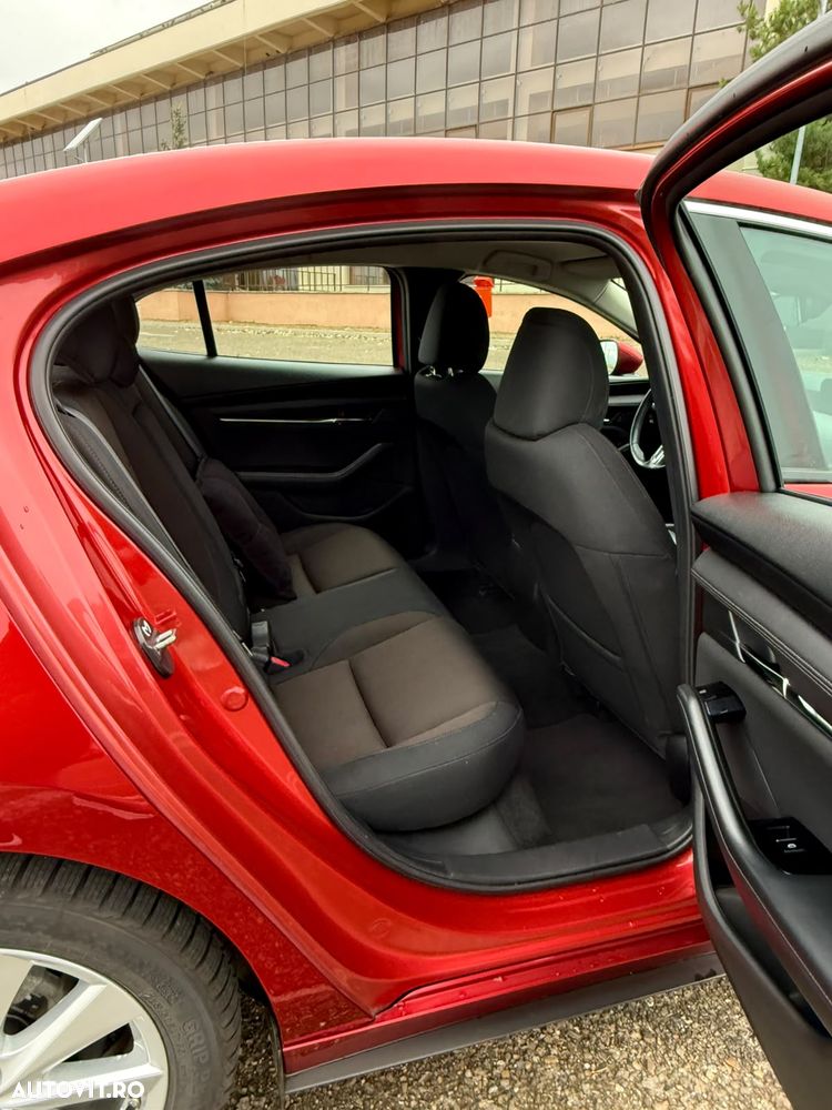 Mazda 3 - 7