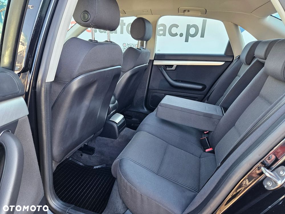 Audi A4 Limousine 2.0T FSI Quattro - 8